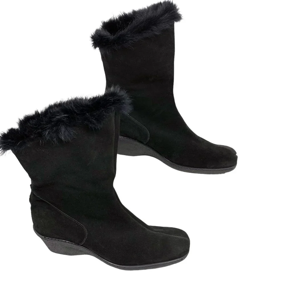 MAXINE Of Canada Waterproof Black Suede Insulated Rear Zip Wedge‎ Boots